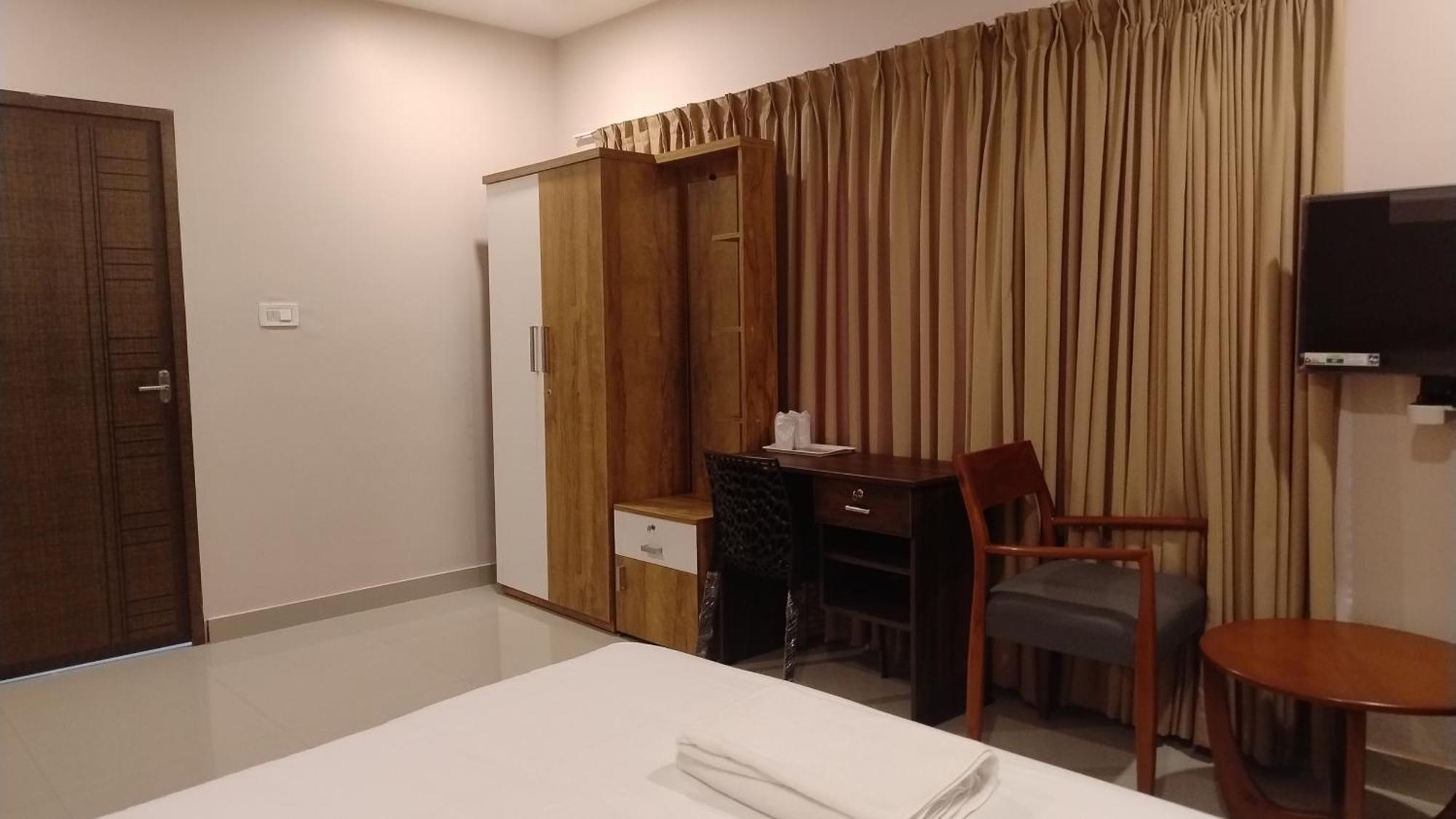 Gateway Airport Hotel Kannur Extérieur photo